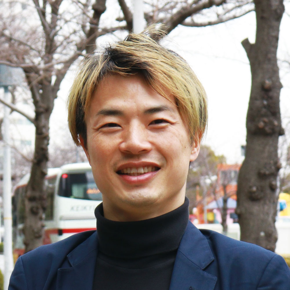 阿渡健太氏