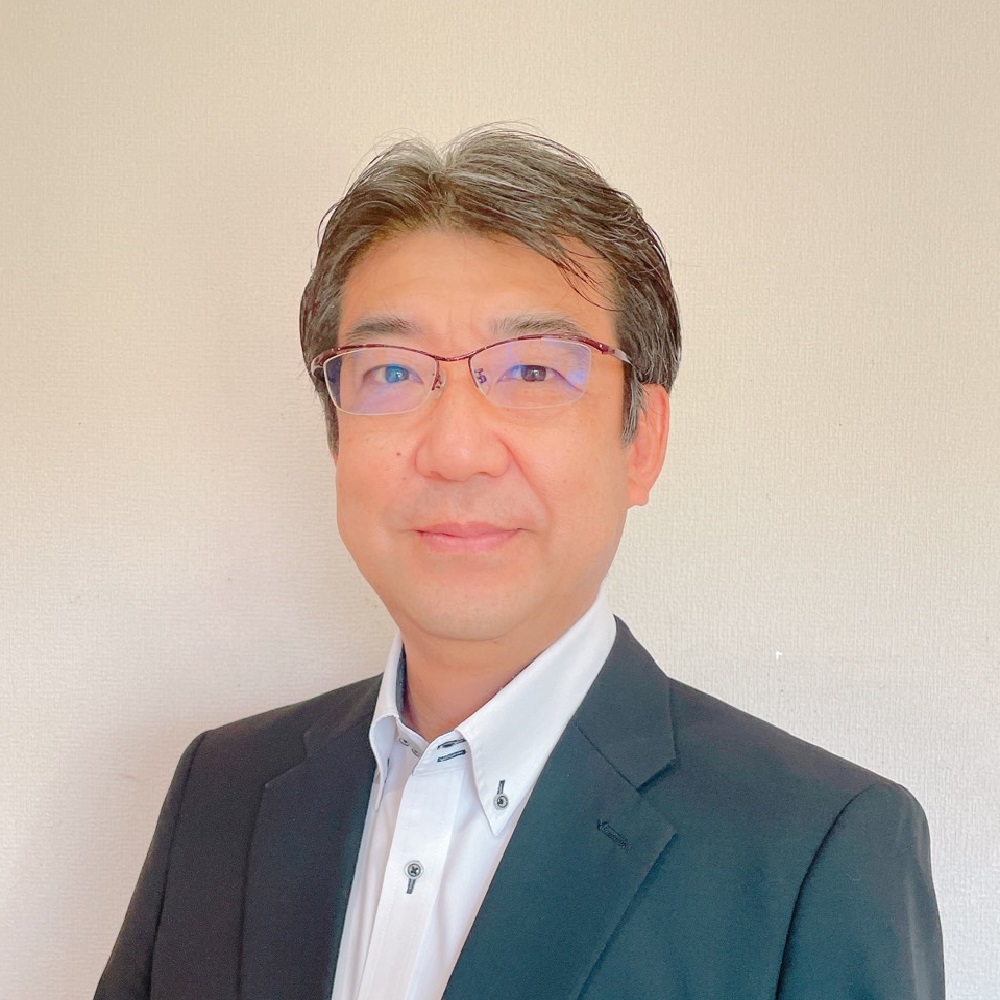 辻敏彦氏